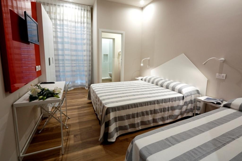 Hotel Aurea Rimini Esterno foto