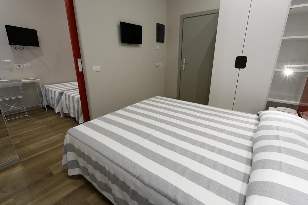 Hotel Aurea Rimini Esterno foto